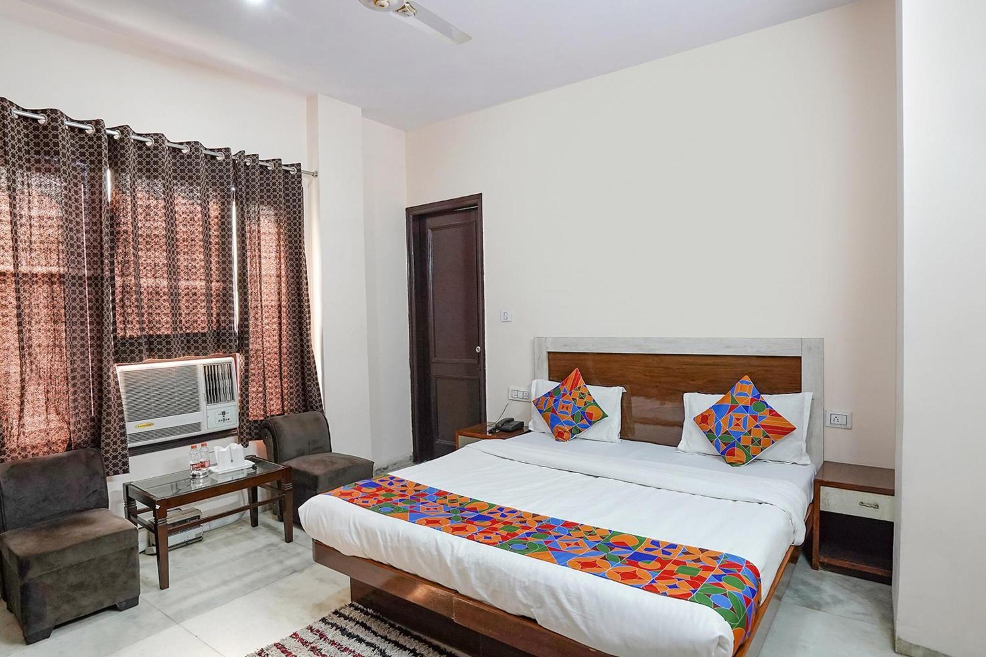 Fabhotel De Gold New Delhi Extérieur photo