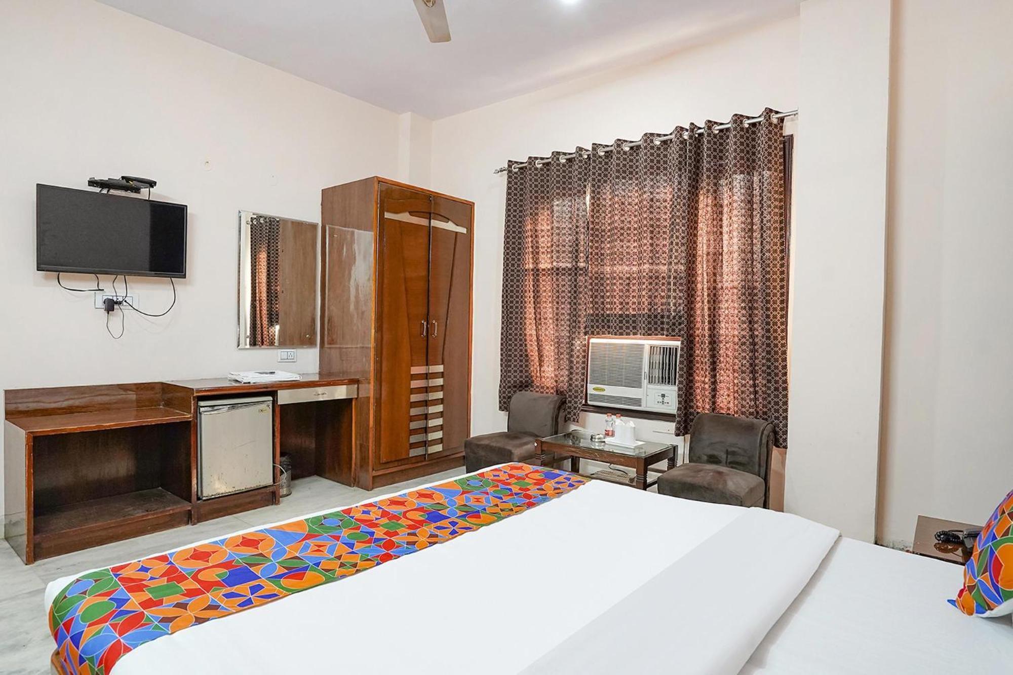Fabhotel De Gold New Delhi Extérieur photo
