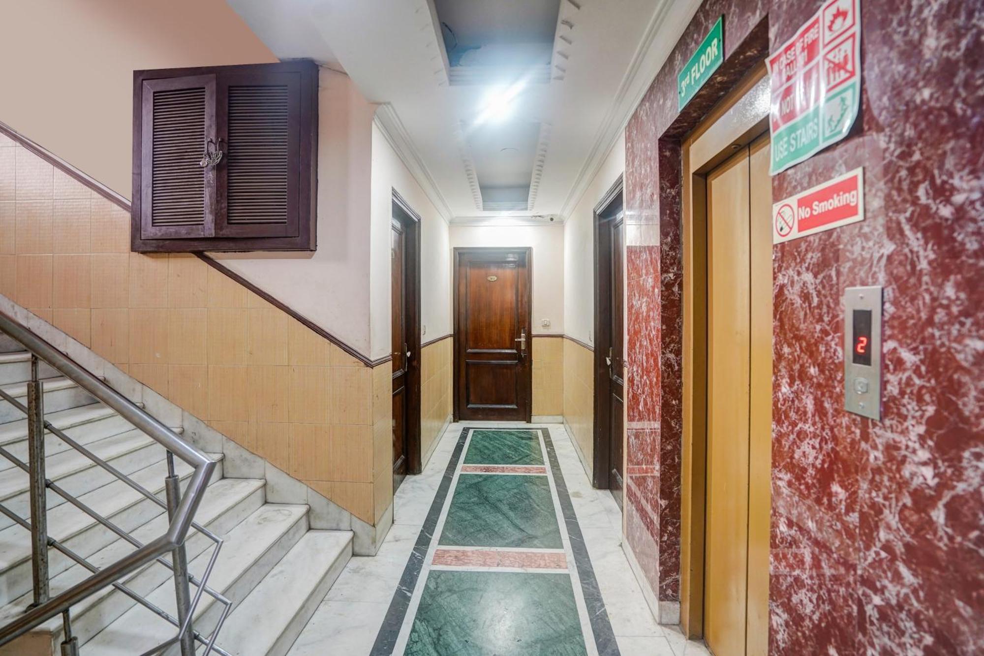Fabhotel De Gold New Delhi Extérieur photo